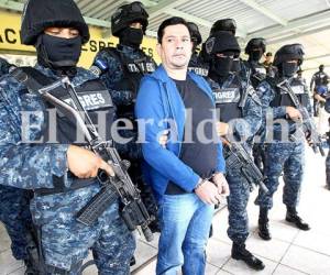 El extraditable Héctor Emilio Fernández Rosa fue presentado en la sede del Escuadrón de Operaciones Especiales Cobras en la capital de Honduras. (Foto: Johny Magallanes)