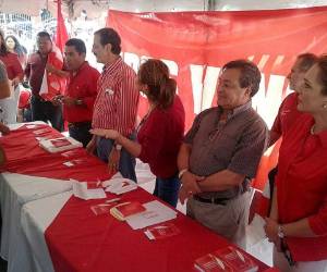 La asamblea es encabezada por Mauricio Villeda. (Foto: Mario Urrutia)