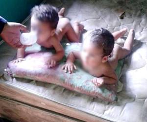 Las dos niñas tenían al menos cinco horas de estar solas y a expensas de facinerososo.