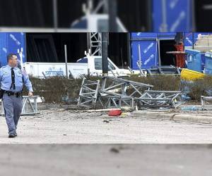 El hondureño y otros dos hombres de origen latinoamericano cayeron desde un andamio en un edificio en construcción en Raleigh, Carolina del Norte. (Fotos: AP)