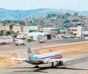 El aeropuerto de Palmerola se construirá en un plazo máximo de dos años, período que le quedaría de servicio al aeropuerto Toncontín.