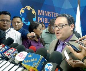El fiscal especial contra la Corrupción, Ricardo Matute, ofreció una conferencia de prensa en el Ministerio Público. (Foto: Rodolfo Isaula)