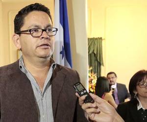 El ministro de Educación anunció el proyecto piloto.