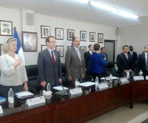 Autoridades de Estados Unidos y Honduras firmaron el convenio. (Foto: Mario Urrutia)