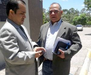 El periodista David Romero Ellner al salir de la Corte Suprema de Justicia. (Foto: Julissa Mercado)
