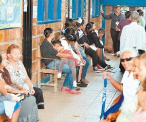 Diariamente son muchos los hondureños que llegan a los centros de salud con dengue y chikungunya.