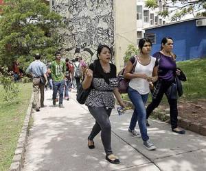 Pérdidas millonarias por retiro de estudiantes