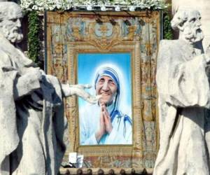 Madre Teresa de Calcuta podría ser canonizada en septiembre del 2016.