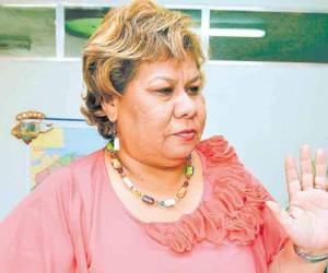 Janeth Almendárez, representante de la ANEEAH a nivel nacional.