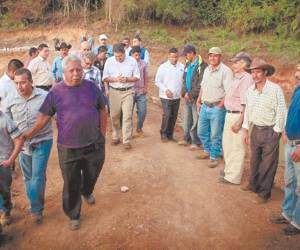 El presidente Juan Orlando Hernández dialogó con los labradores de Azacualpa, Francisco Morazán