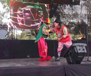 Los payasitos alegraron el ambiente. (Foto: Ahaí Urrutia)