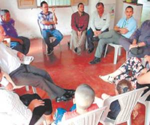 Edo Stork, del PNUD, visitó el proyecto que se desarrolla en Catacamas.