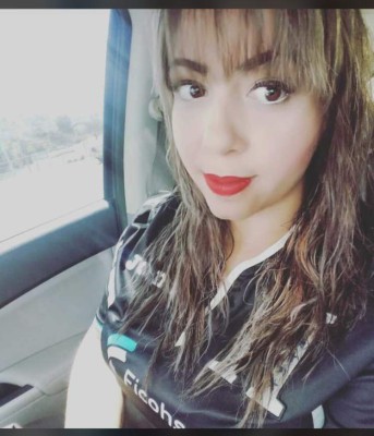 Conocidas personalidades de la farándula catracha se ponen la camiseta de la Selección de Honduras