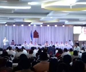 La entrega del premio a la Excelencia y Dedicación Docente es el primer acto programado (Foto: El Heraldo Honduras/ Noticias de Honduras)