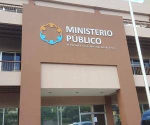 La protesta fue desarrollada esta mañana frente a las instalaciones del Ministerio Público en Tegucigalpa (Foto: El Heraldo Honduras/ Noticias de Honduras)