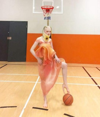 Así es Fecal Matter, la chica que parece un extraterrestre