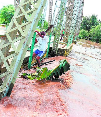Honduras: 5 mil incomunicados por fuertes aguaceros e inundaciones