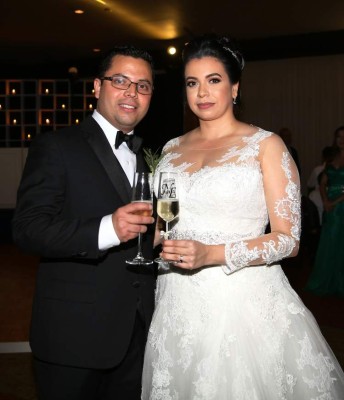 La historia de amor sigue para Erick y Nuzly