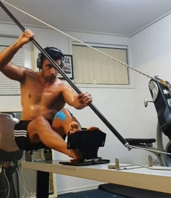 Pita Taufatofua, atleta con el torso más famoso de los Juegos Olímpicos (FOTOS)