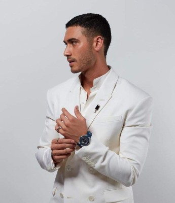 Alejandro Speitzer, entre los 100 hombres más guapos del mundo (FOTOS)