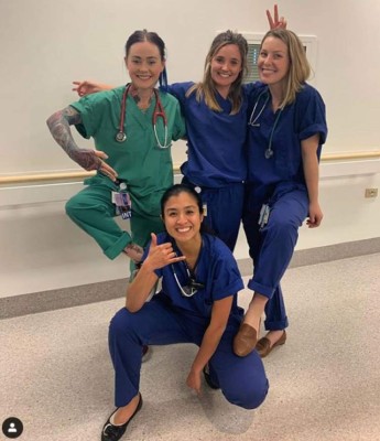 FOTOS: Así es Sarah Gray, 'la doctora más tatuada del mundo'