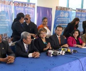 Los ministros deliberaron el plan de acción regional contra el virus de zika después de sostener una reunión con el presidente Juan Orlando Hernández en Casa Presidencial.