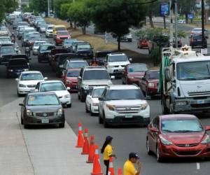 Las horas de mayor tráfico son de 6:00 a 8:00 AM y de 5:00 a 7:00 PM. Foto: EL HERALDO.