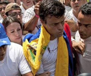 El lider opositor podría enfrentar una condena de más de trece años.