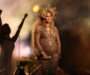 Beyonce lució su embarazo durante su presentación