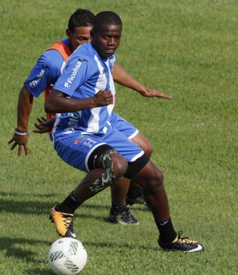 Con Beckeles y Ever en los costados...