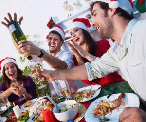 La gastronomía navideña tiene un papel protagonista en el incremento de peso, pues esta comida se convirte en más atractivas para nuestro paladar por la novedad que representa.