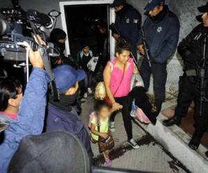 Más de cien migrantes fueron rescatados la noche del martes en el Estado de Méxcio. (Foto: Tomada del Excélsior)