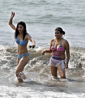 Diosas de la arena y el verano en el norte de Honduras