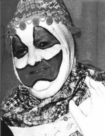 “Pogo”, el payaso asesino que mató a más de 33 adolescentes y los enterró en su casa