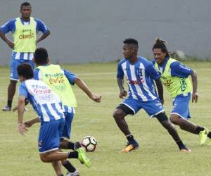 La Selección Nacional se fogueó ayer en el Olímpico ante el Honduras de El Progreso, que dirige Wilmer el Supermán Cruz.
