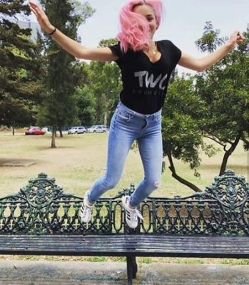 FOTOS: Hermosa y divertida era Andrea Arruti, la voz de Elsa de Frozen