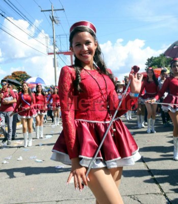 Las palillonas con las sonrisas más encantadoras de los desfiles patrios 2017