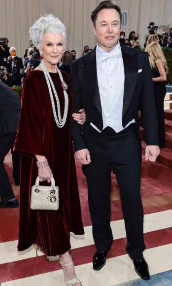Conoce a Maye Musk, la madre del hombre más rico del mundo