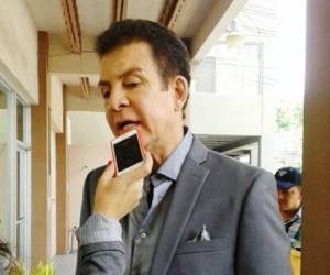 El presidente del Pac, Salvador Nasralla, se presentó a declarar al Ministerio Público.