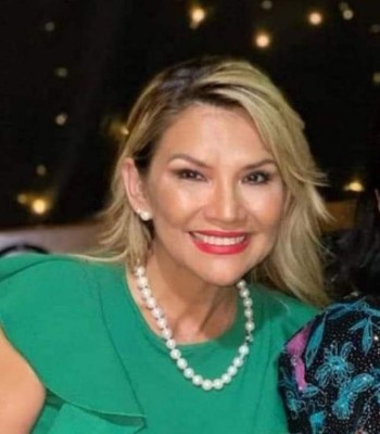 De autoproclamarse presidenta a terminar en la cárcel: Lo que llevó a Jeanine Áñez a atentar contra su vida (FOTOS)