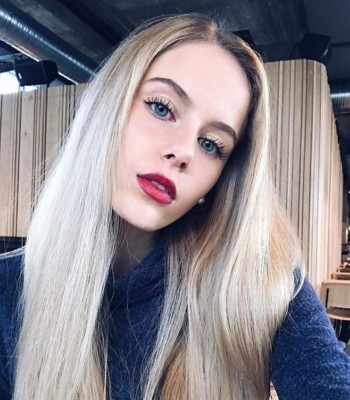 Natalie Ortega, la Miss España a quien Ángela Ponce entregó la corona