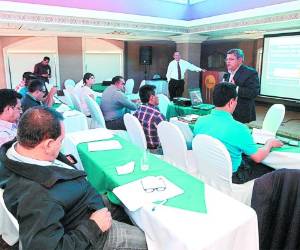 Las alcaldías recibirán las transferencias presupuestarias por vía de fideicomisos creados en el sistema bancario por el Estado.