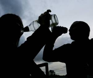 El Ihadfa creó la Ley Especial para el Control del Tabaco desde hace varios años en el país, sin embargo, hay muchos establecimientos que no regulan la venta de las sustancias para los jóvenes.