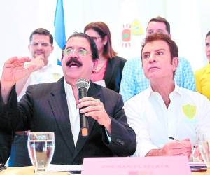 Manuel Zelaya Rosales, expresidente de la República y Salvador Nasralla, presidenciable de la Alianza de Oposición.