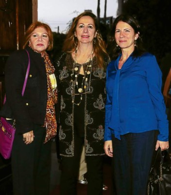 Invitados ovacionan gala del Teatro de Danza de Harlem