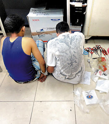 Policía captura a mareros en 'narcolaboratorio'