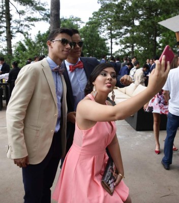 Seniors de Del campo school se reunieron en La Cumbre