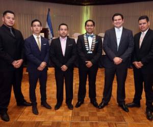 Alex Martínez, Abraham Flores, Erwyn Santos, David Roque, Amílcar Flores y Carlos Bonilla.