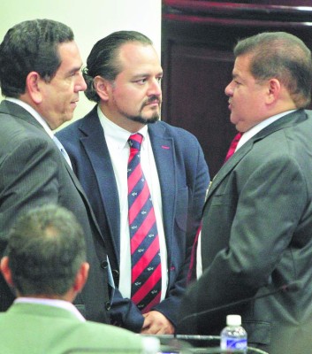 Aprueban primeros ocho artículos de la Ley de Financiamiento