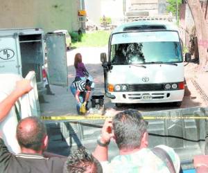 Varios vehículos conteniendo caletas fueron decomisados en Copán.